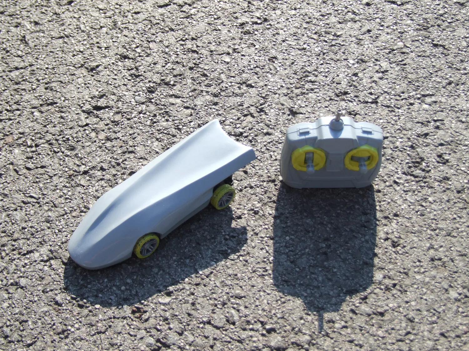 Elysium — RC Toy Car — view 1