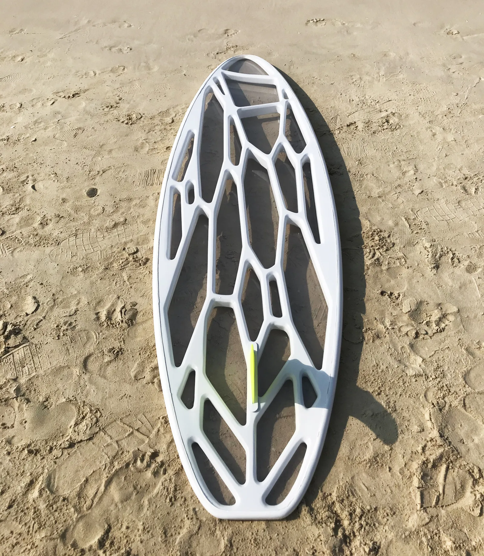 The board standing on the sand